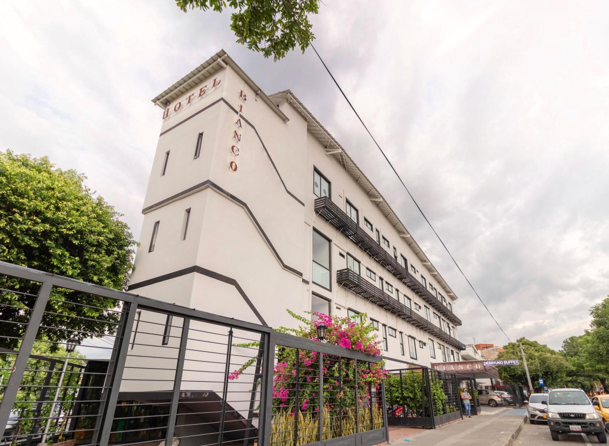 Bianco Hotel Boutique Cucuta Exterior photo